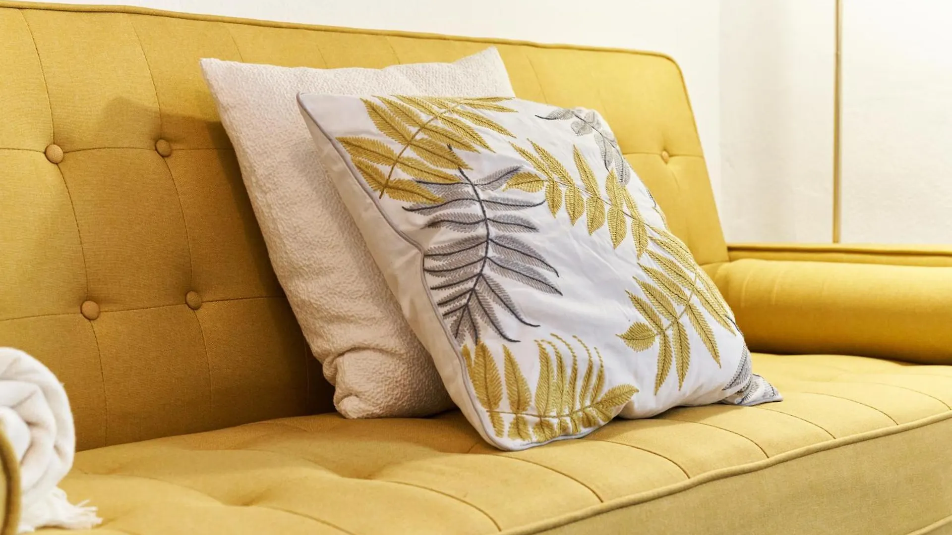 Ha Diputacio Terrace Apartment Barselona İspanya